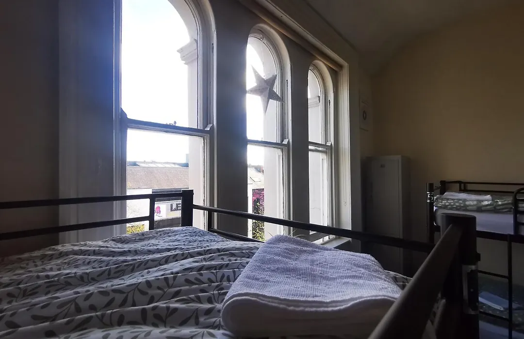 Botanic Avenue Hostel Less Than A Mile From The City Centre-1