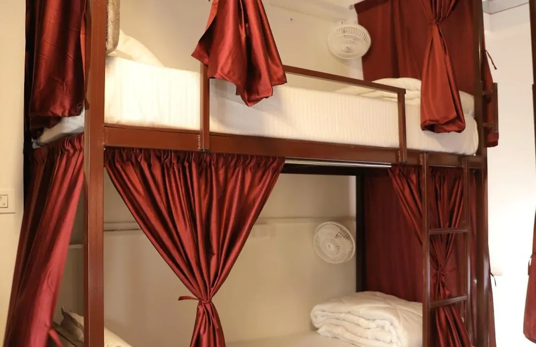 Hostel Funky Bunky-1