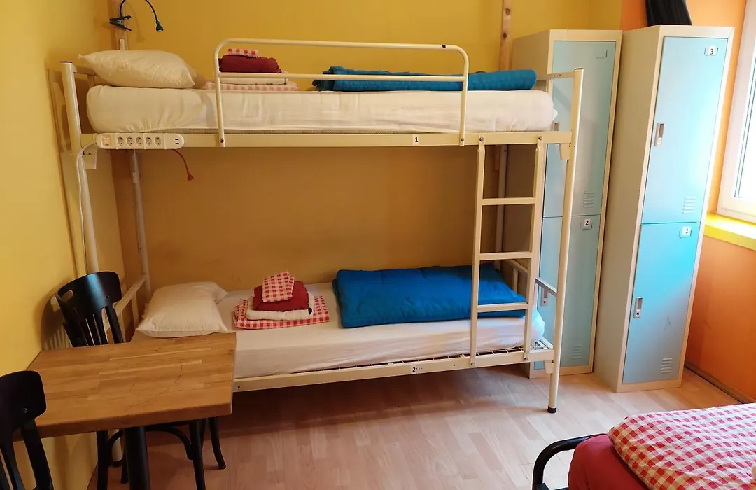 Oldtown Hostel Otter-1