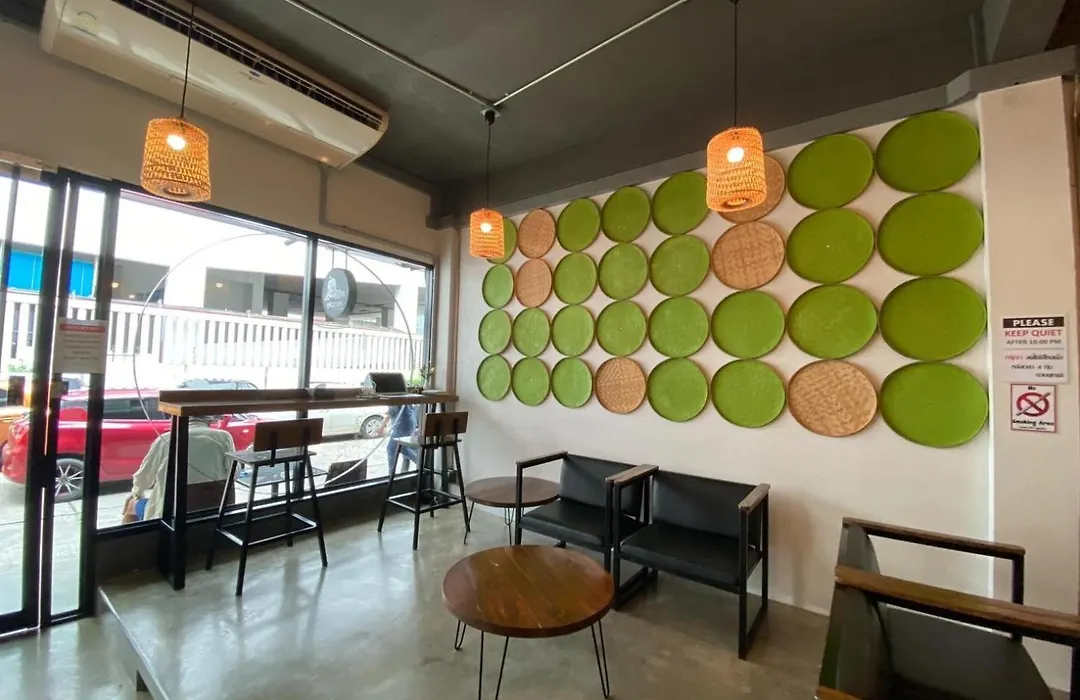 Ekanek Hostel (Adults Only)-1