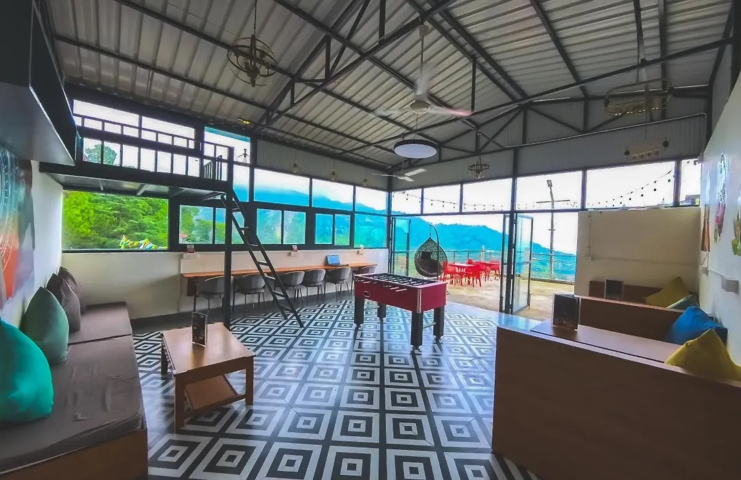 Live Free Hostel, Mcleodganj-1