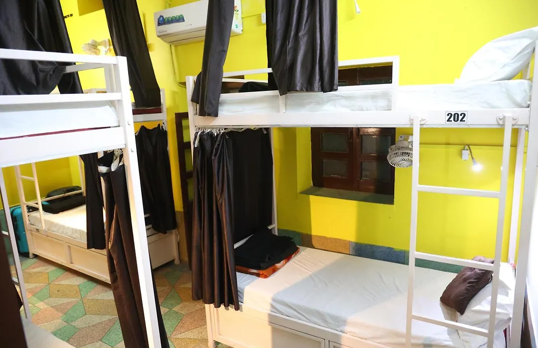 Santkripa Backpackers 400 Mtr From Railway Station-1