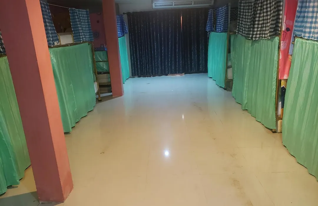 Lucky Dorm-1