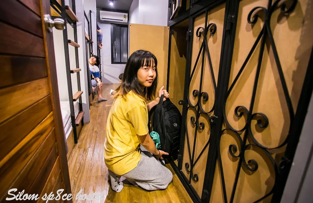 Silom Space Hostel-1