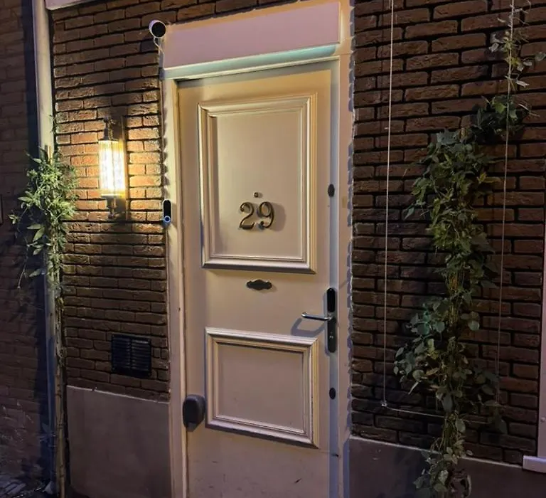 Tiny Private City Rooms Haarlem-1