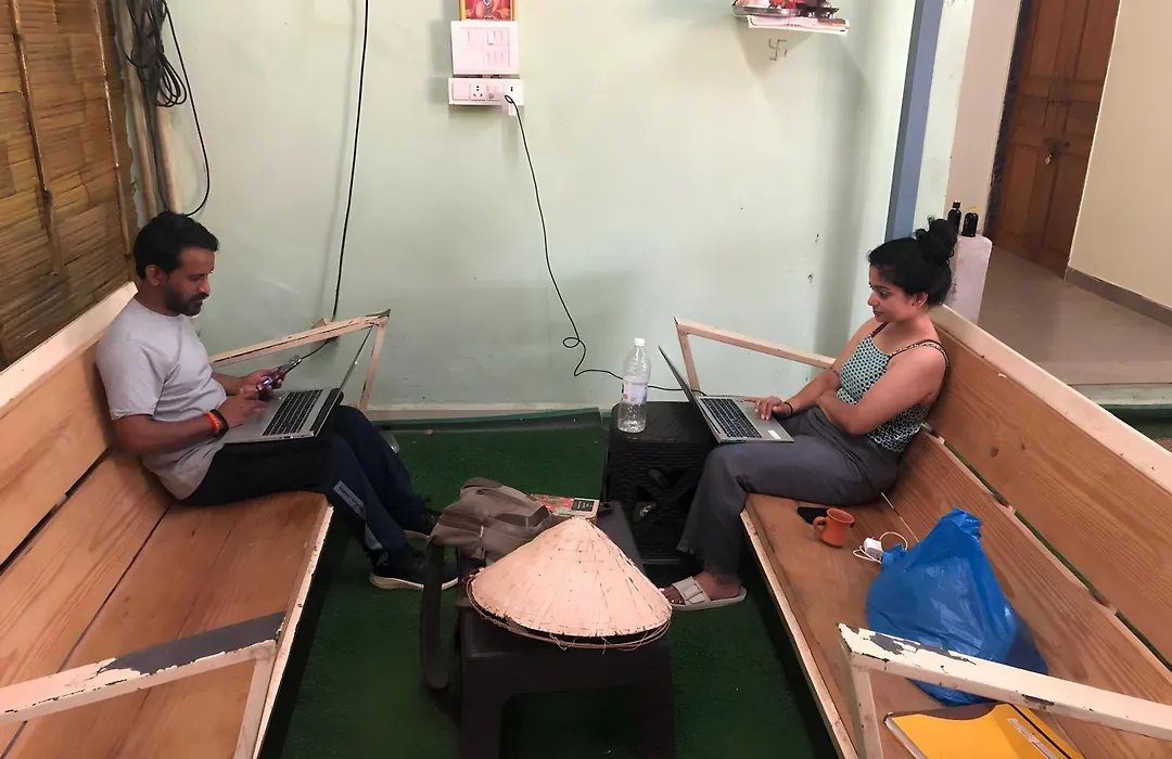 Jeet Hostel And Stay Rooms-1
