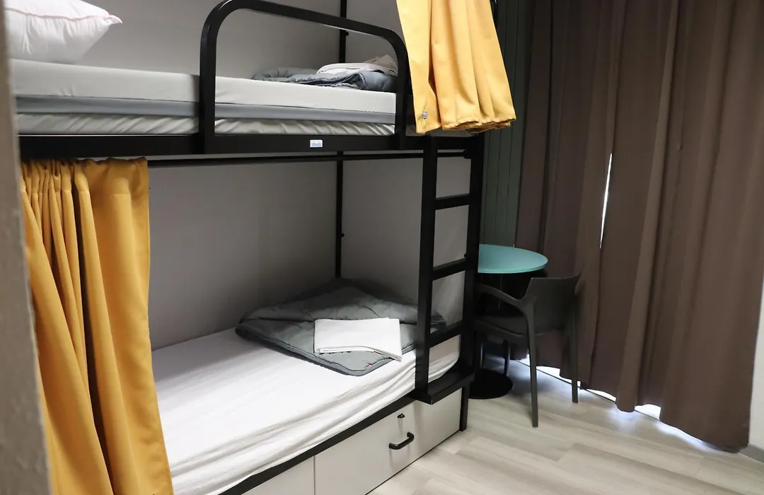 Hi Brussels Jacques Brel Hostel-1