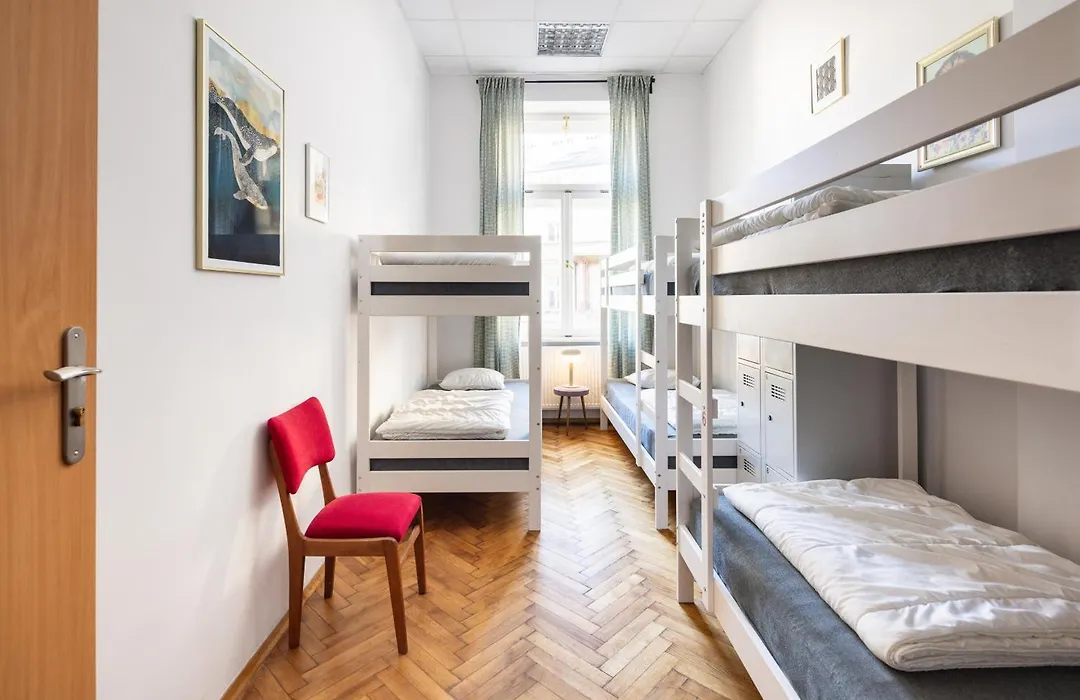 Das Hostel-1
