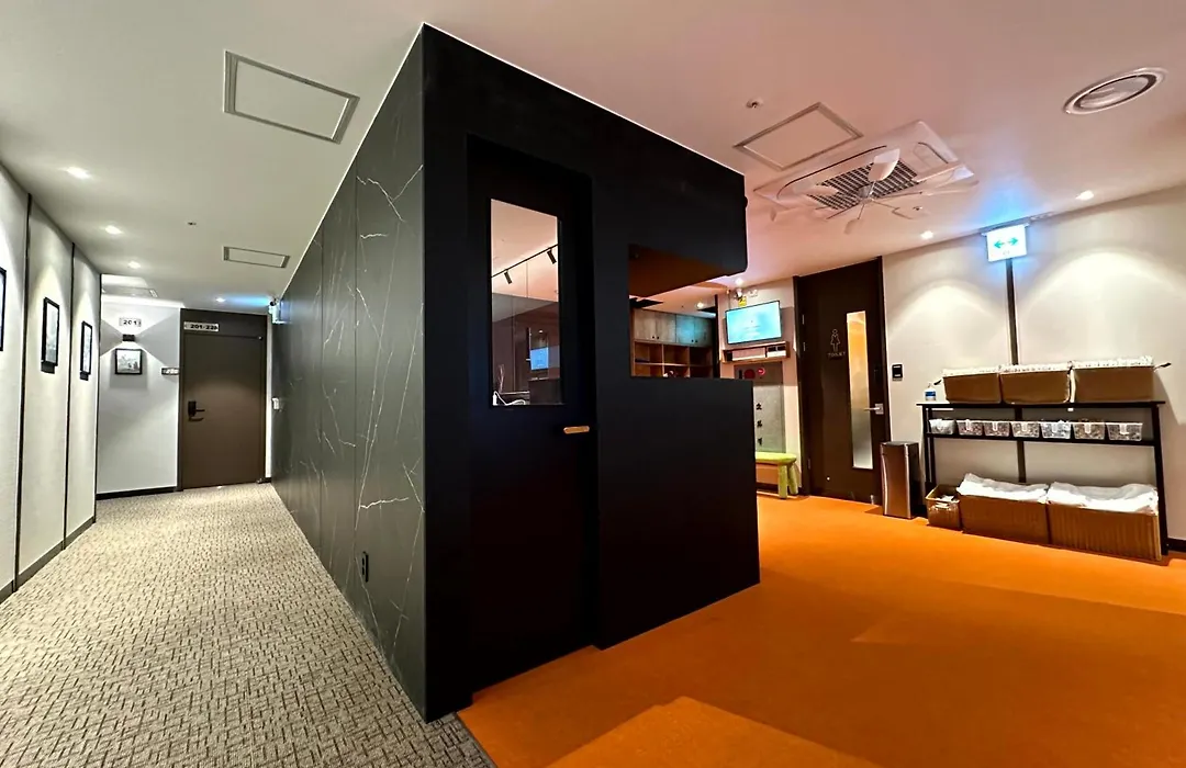 Nomad Live Hostel-1