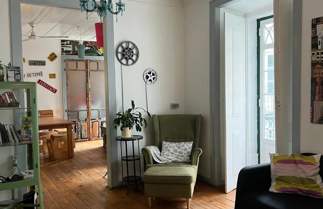 Alface Hall Hostel & Bar-1