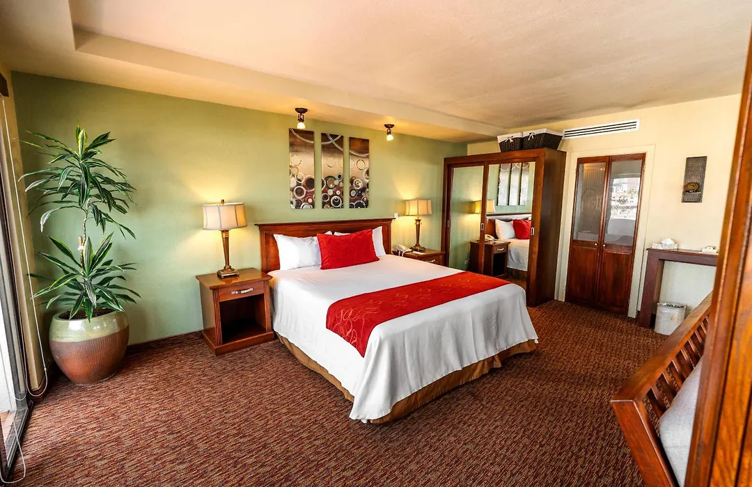 Corona Hotel & Spa-1