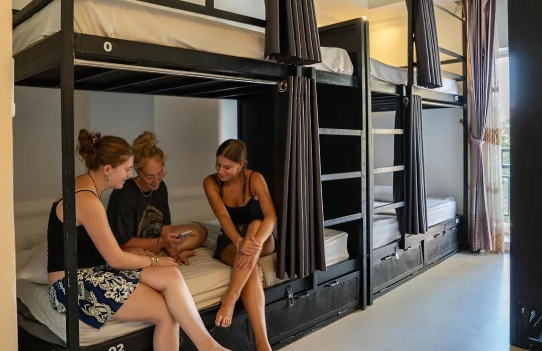 Mad Monkey Hostel Siem Reap-1