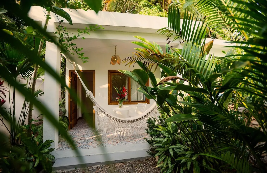 Casa Del Pavo Real Boutique Hotel Yoga & Spa-1