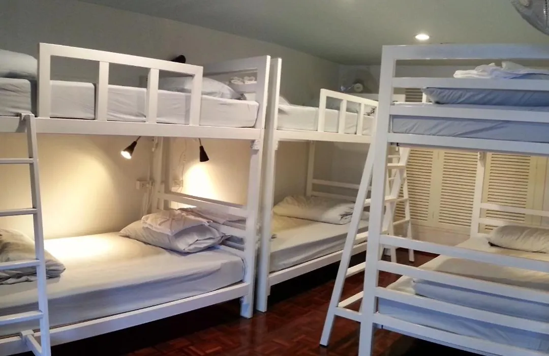Home16 Sukhumvit16-1