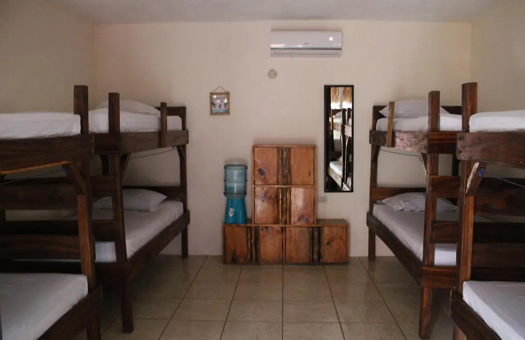 The Driftwood Surfer Beachfront Hostel / Restaurant / Bar, El Paredon-1
