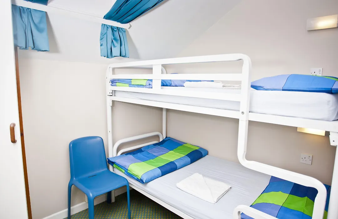 Snoozles Quay Street Tourist Hostel-1