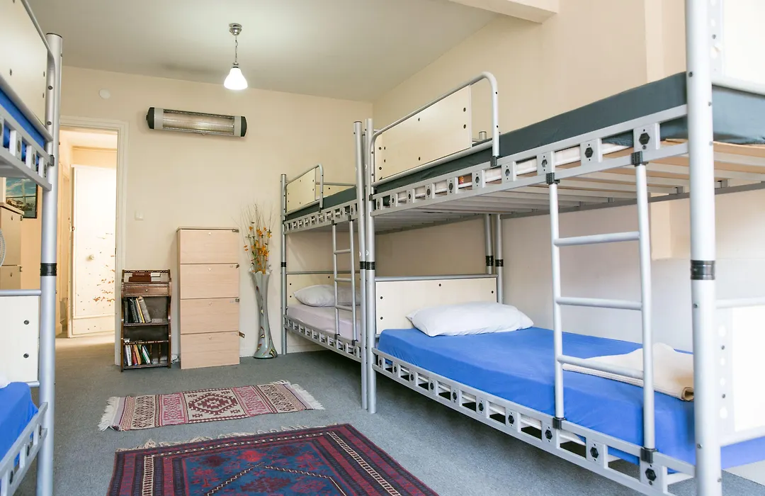 Levanten Hostel-1