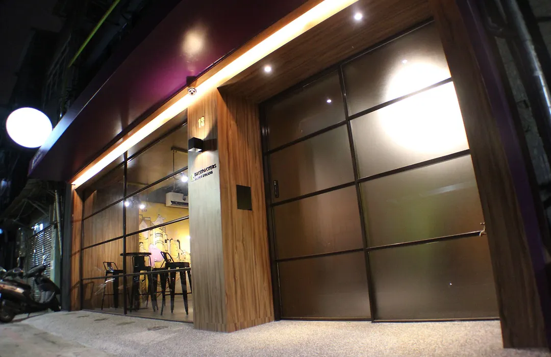 Backpackers Hostel - Ximen-1
