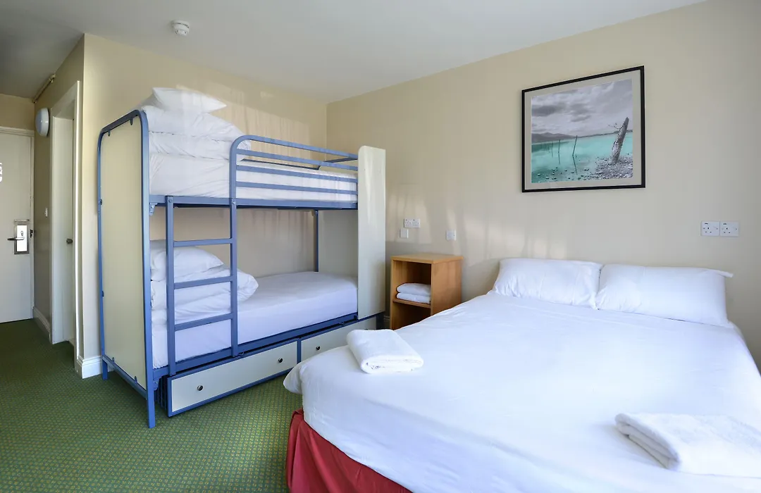 3 Lakes Hostel-1