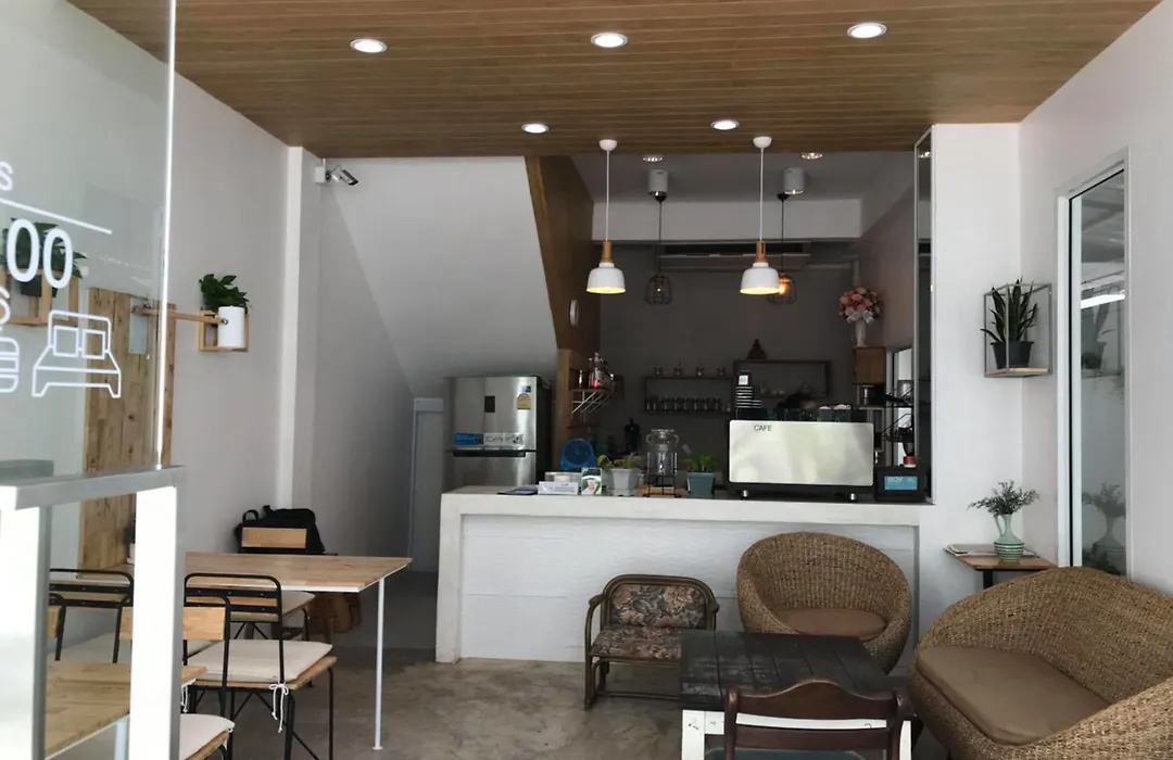 Jindabyne Cafe & Hostel-1