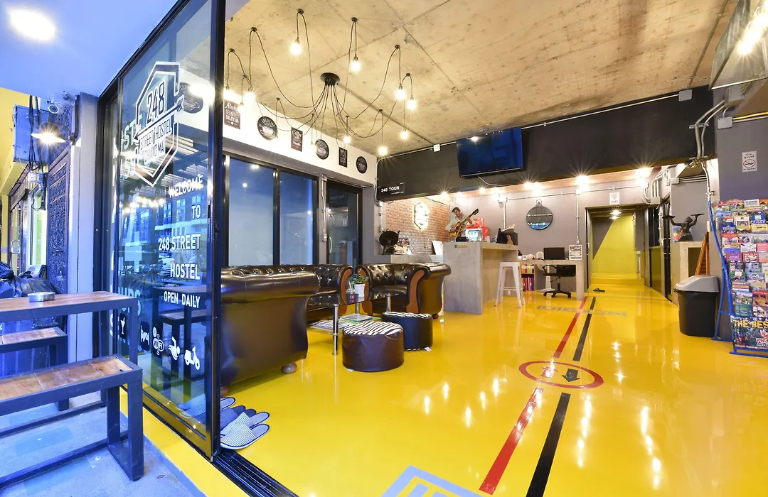 248 Street Hostel-1
