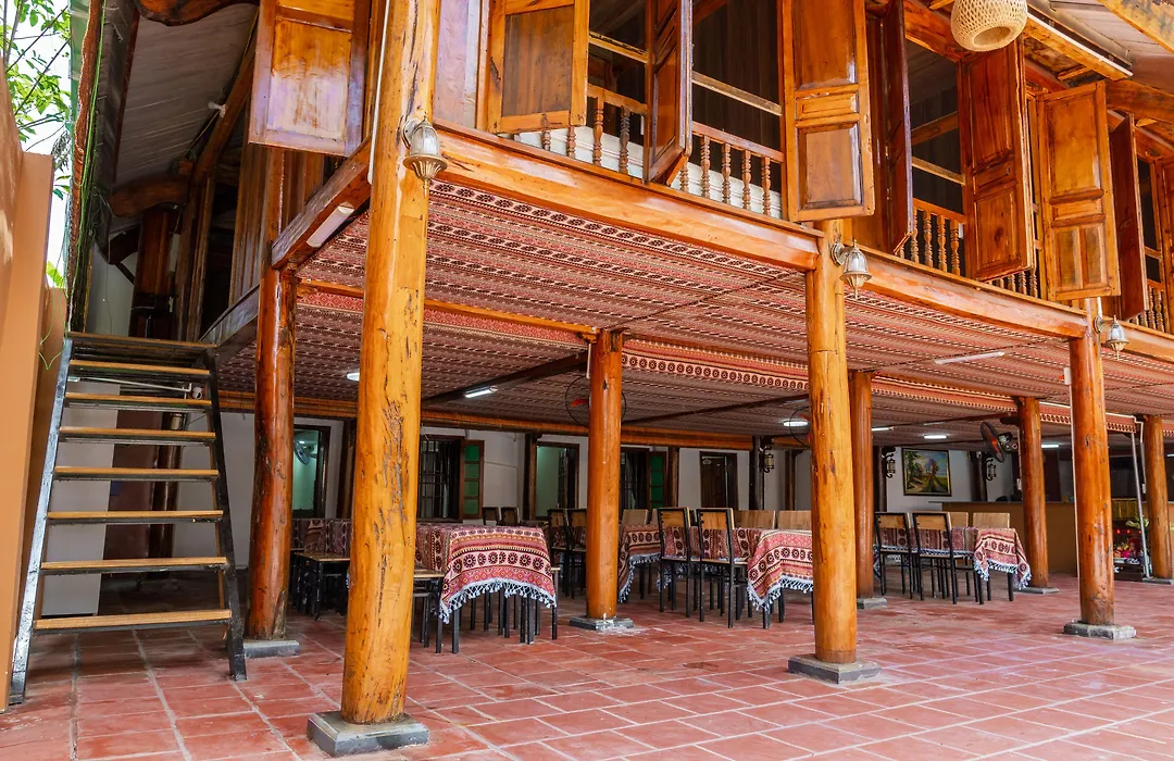 Odyssey Hostel, Tours & Motorbikes Rental-1