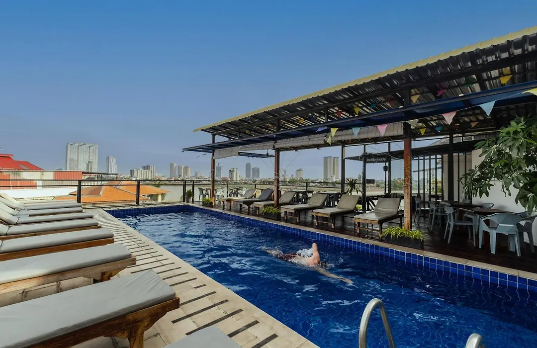 Onederz Phnom Penh-1