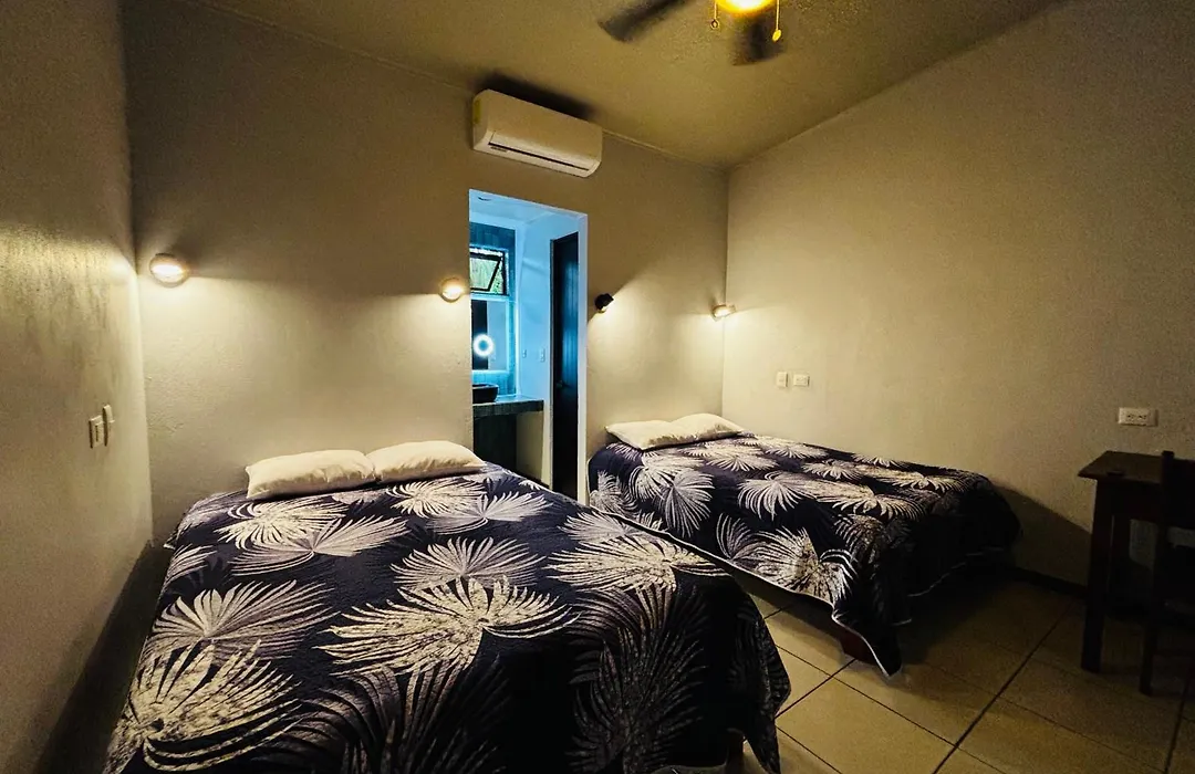 Arenal Backpackers Resort-1