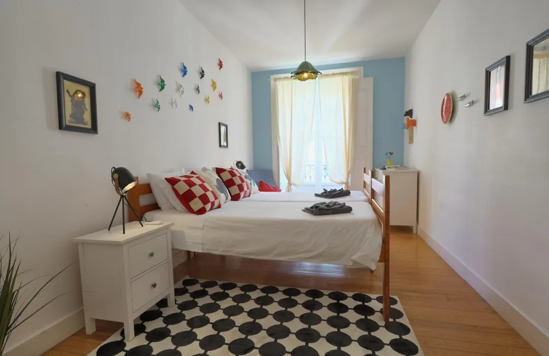 Lisbon Lounge Hostel-1