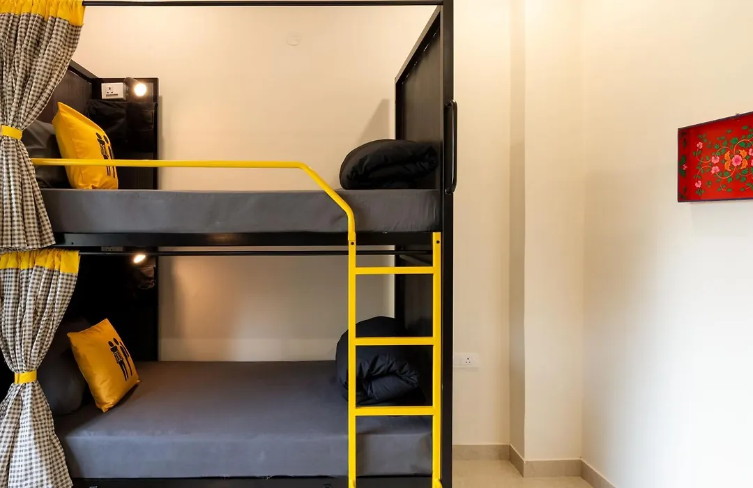 The Hosteller Jaipur, Mi Road-1