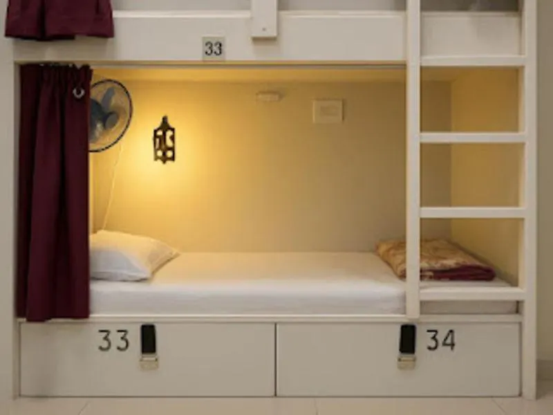 Homestay At Kashmiri Gate Metro & Old Delhi Railway Station-1