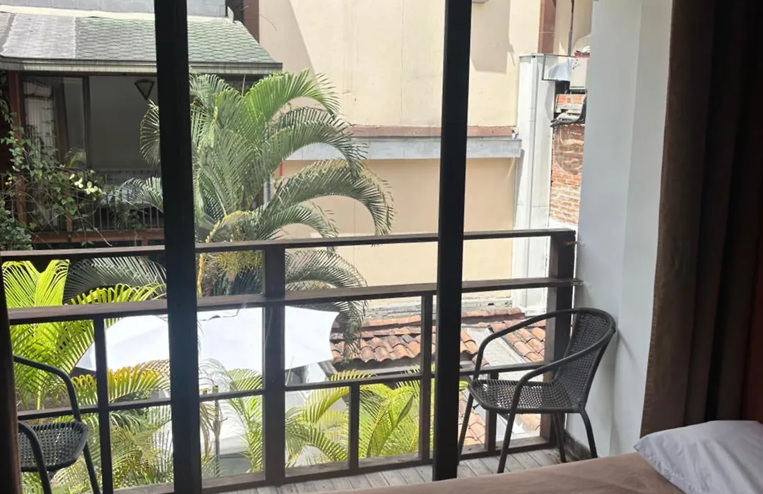 Casa Kiwi Hostel-1