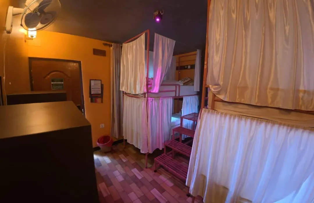 Kiwi Backpackers Hostel Pokhara-1