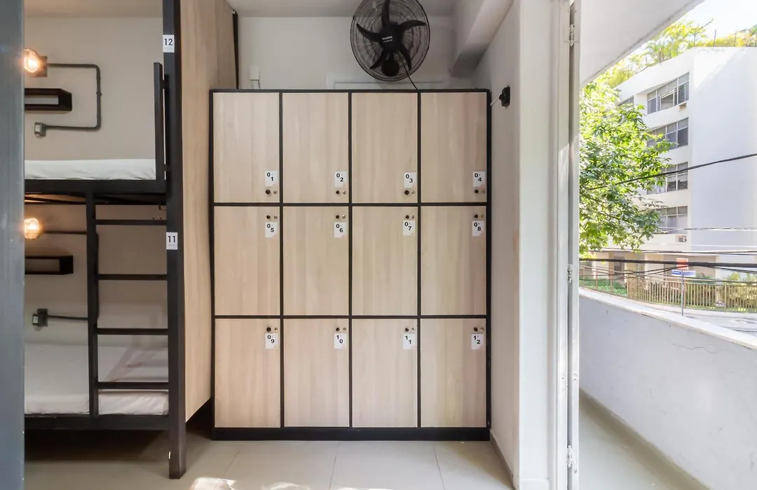 Hostel Leblon-1