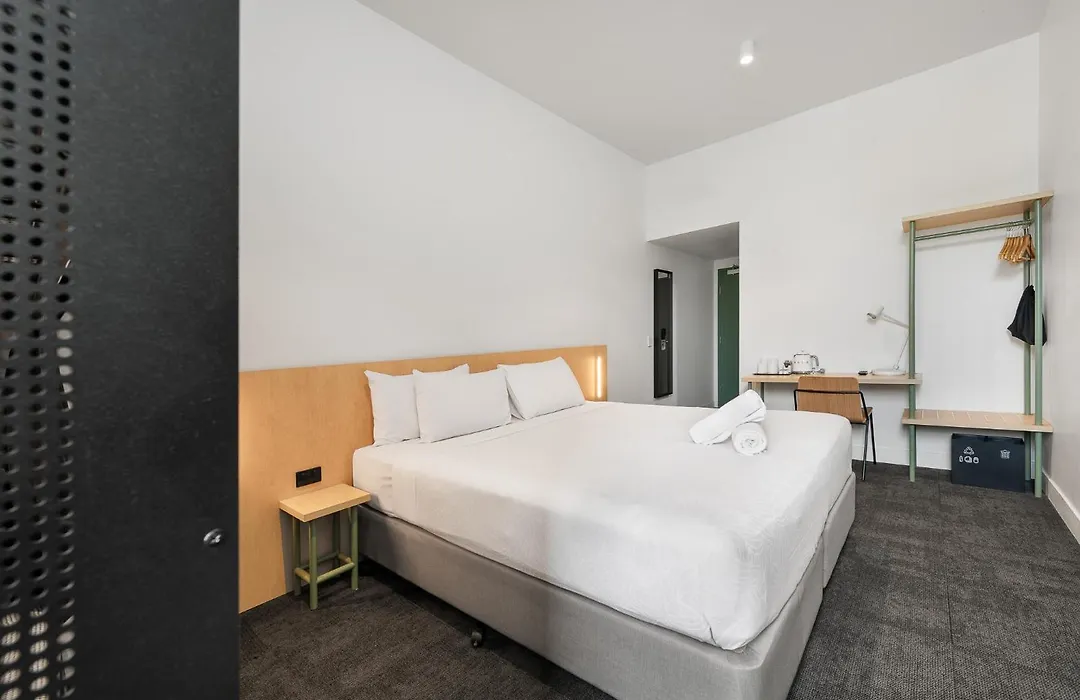 Yha Adelaide Central-1