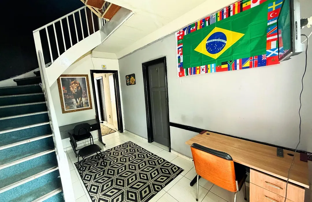 7º Hostel-1