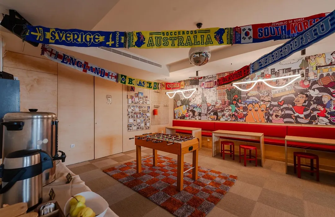 Yes Lisbon Hostel-1