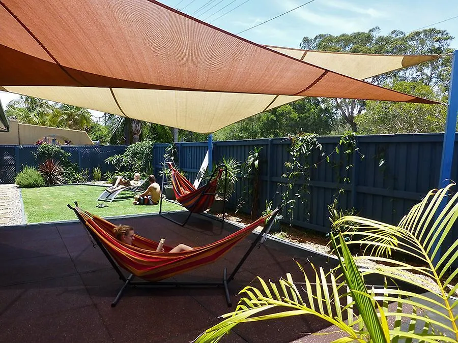 Aussitel Backpackers-1