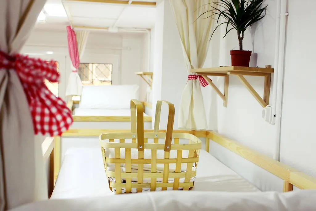 Picnic Dreams Boutique Hostel-1