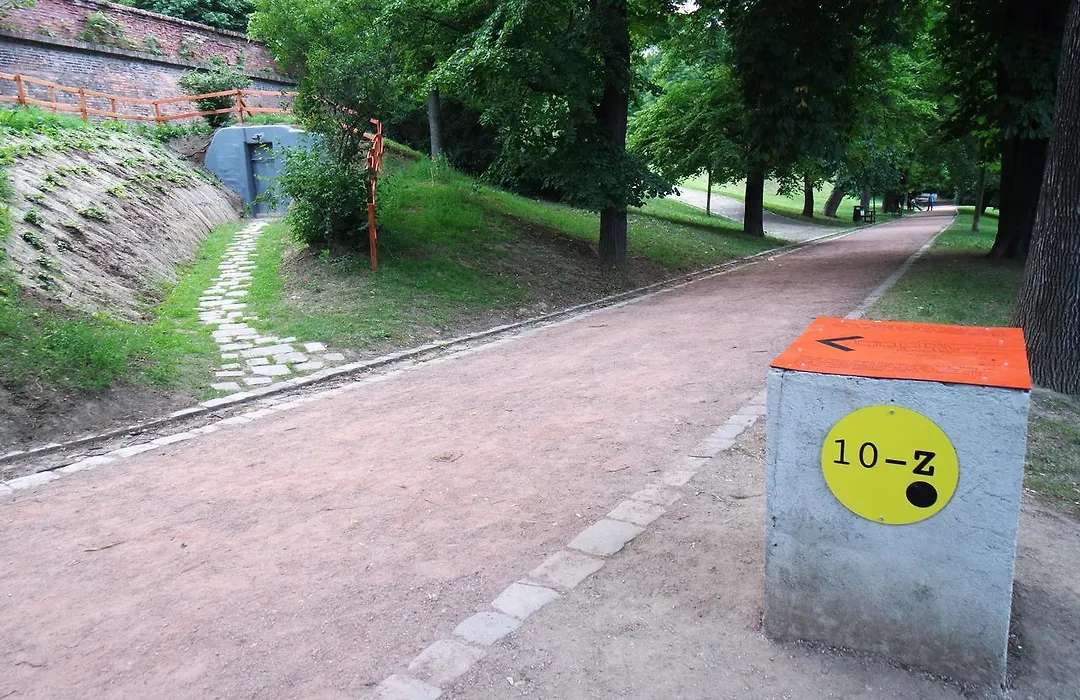 10-Z Bunker-1