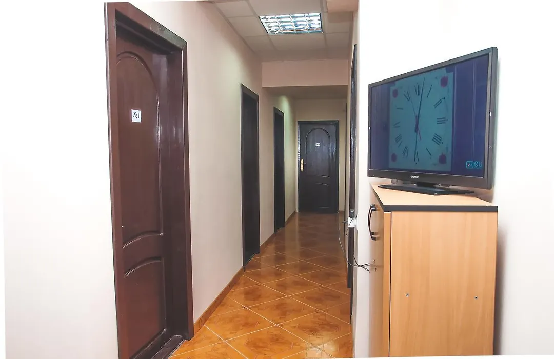 Globus Hostel-1