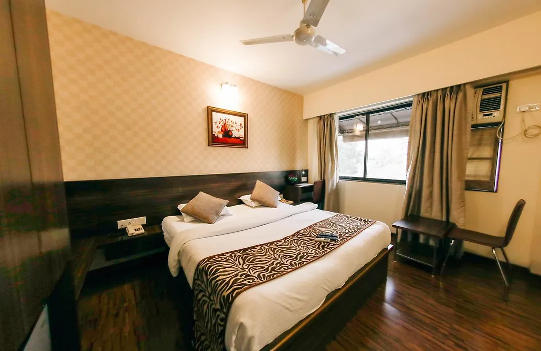 Hostel Mumbai By Maharana Inn-1