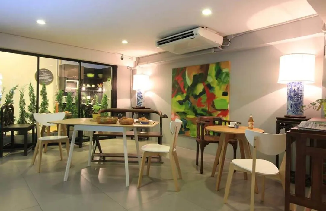 S1Hostel Bangkok-1