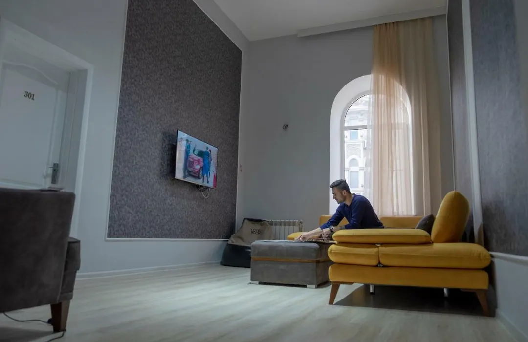 Travel Inn Hostel-1
