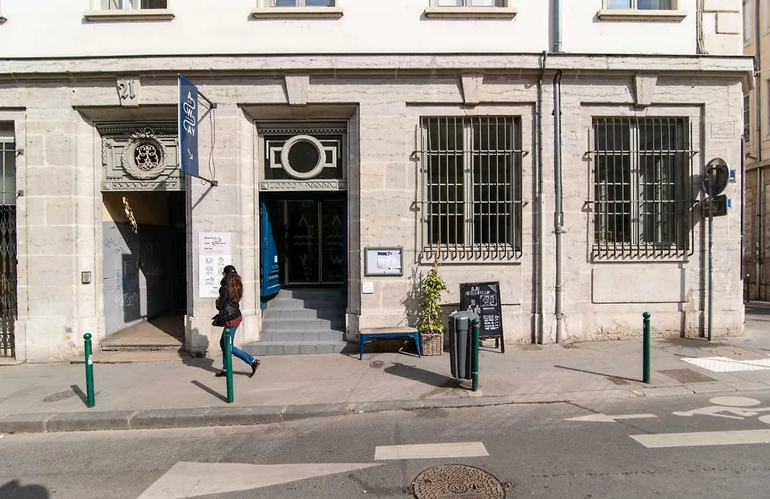 Slo Hostel Lyon Les Pentes (Adults Only)-1
