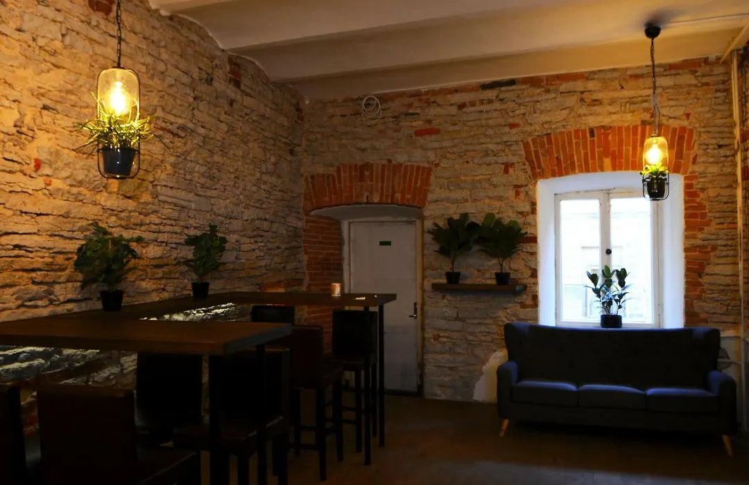 The Monks Bunk Hostel & Bar-1