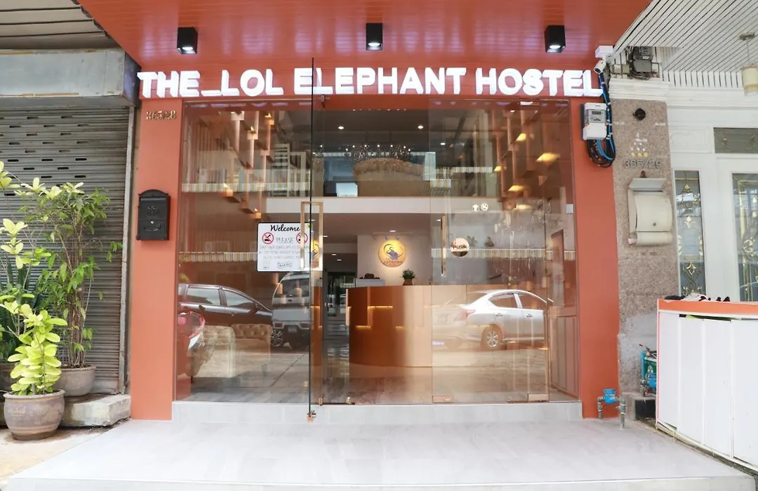 The Lol Elephant Hostel-1