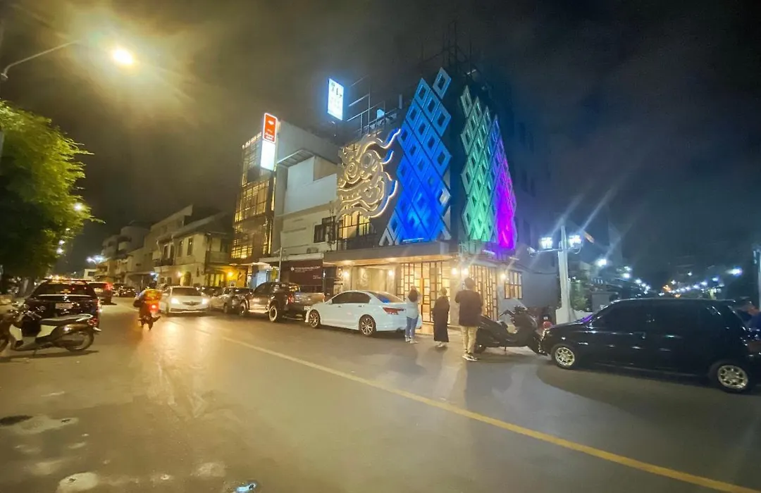 Yakthai Poshtel-1