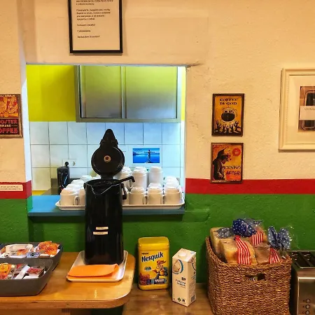 Backpackers Duesseldorf - Self Check-In-2