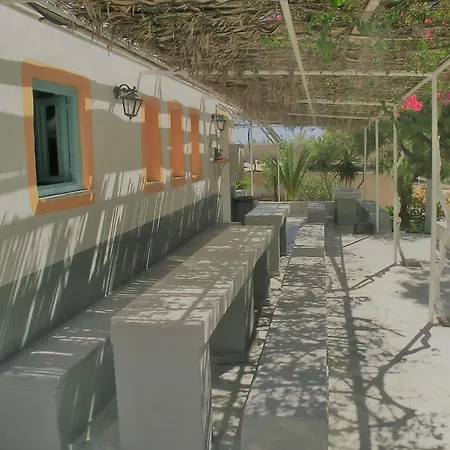 Santorini Camping & Hostel-2